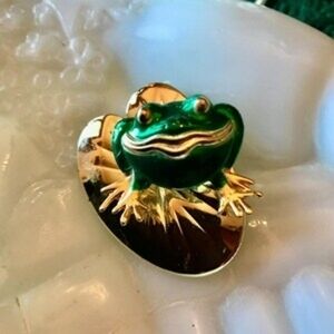 Vintage Gold Metal and Green Enamel Frog on Lily Pad Pin